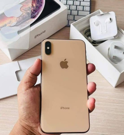 apple-iphone-xs-256-used-big-0