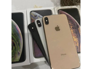 Apple iPhone XS Max . (Used)