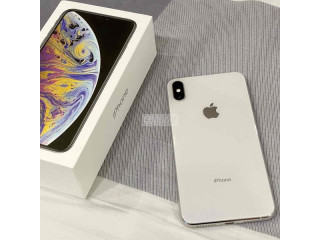 Apple iPhone XS Max 64 Gb with box (Used)