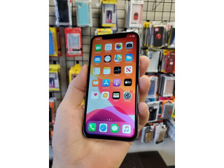 Apple iPhone XS 256 (Used)