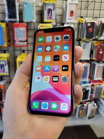 apple-iphone-xs-256-used-big-0