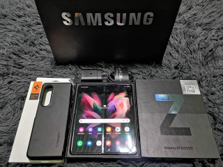 Samsung Galaxy Z Fold3 12/256✅Boxed (Used)