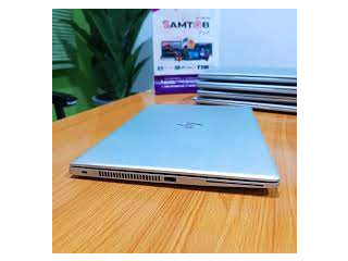 Hp Elitebook 830 G5 corei5 8th gen 8 gb Ram 256 SSD fresh