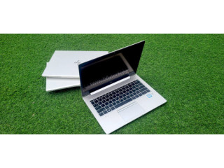 Hp Elitebook 830 G5 corei5 8th gen 8 gb Ram 256 SSD fresh