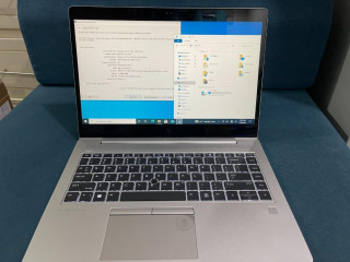 Hp Elitebook 830 G5 corei5 8th gen 8 gb Ram 256 SSD fresh