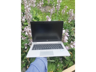 Hp Elitebook 830 G5 corei5 8th gen 8 gb Ram 256 SSD fresh