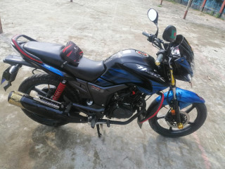 Hero hunk 150cc