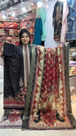 kawakkal-katan-dupatta-big-0